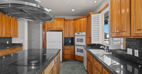 1985 E Valley Road, Minden, NV 89423 Photo