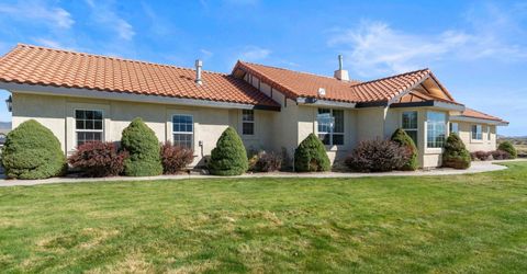 1985 E Valley Road, Minden, NV 89423 Photo