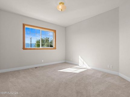 1985 E Valley Road, Minden, NV 89423 Photo