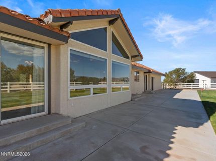 1985 E Valley Road, Minden, NV 89423 Photo