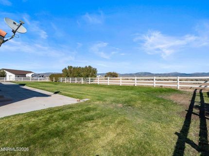 1985 E Valley Road, Minden, NV 89423 Photo