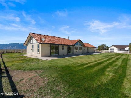 1985 E Valley Road, Minden, NV 89423 Photo