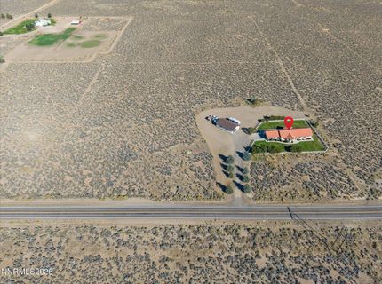 1985 E Valley Road, Minden, NV 89423 Photo