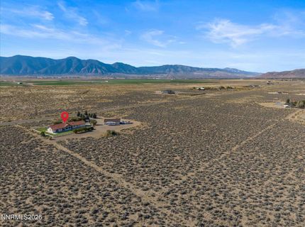 1985 E Valley Road, Minden, NV 89423 Photo