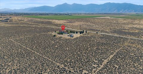 1985 E Valley Road, Minden, NV 89423 Photo