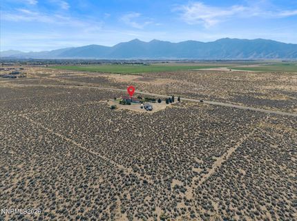 1985 E Valley Road, Minden, NV 89423 Photo