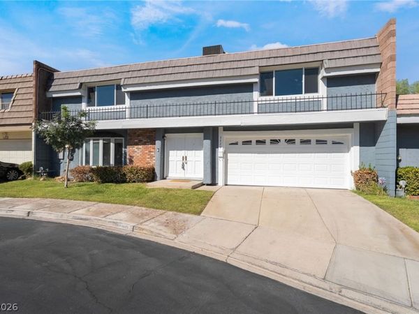 3320 Delderfield Avenue, Las Vegas, NV 89121