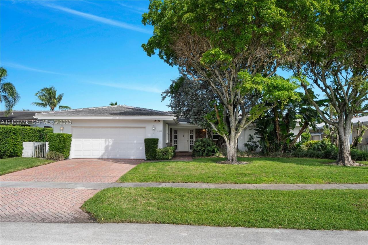 12805 Maple Rd , North Miami, FL 33181 Photo