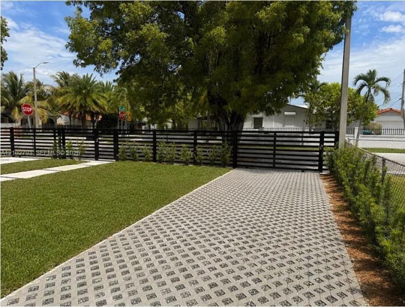 532 SW 44th Ave , Miami, FL 33134 Photo