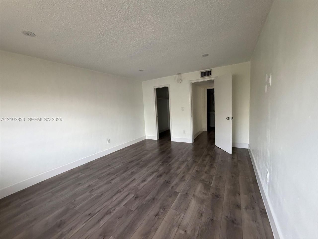 300 NE 125th St , Unit 205, North Miami, FL 33161 Photo
