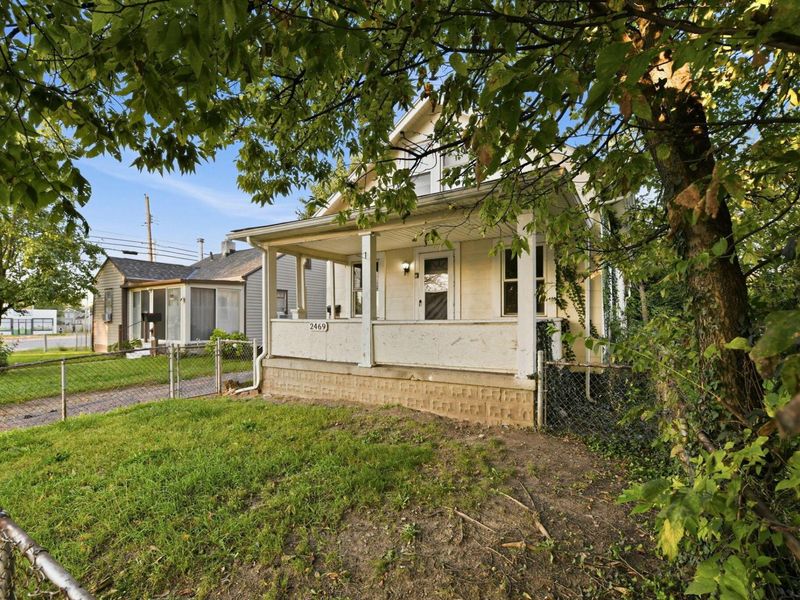 2469 Pontiac Street , Columbus, OH 43211 Photo 3