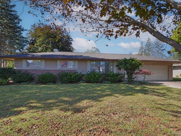 3190 Mysylvia Drive, Buena Vista Township, Mi 48601
