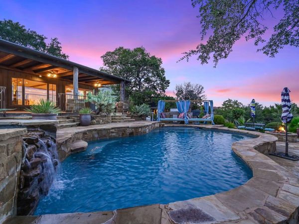 3911 Lago Vista DR, Austin, TX 78734