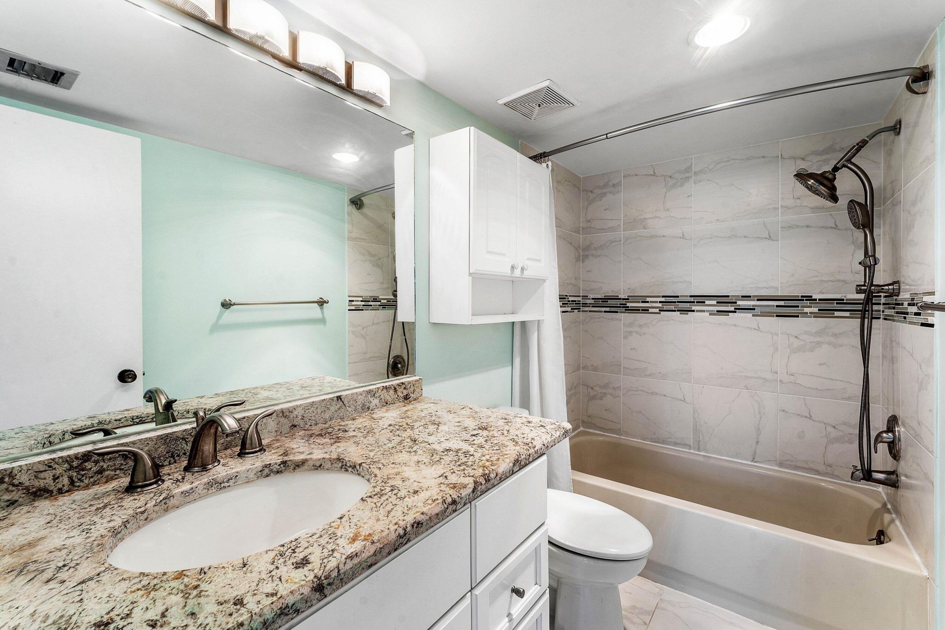 12790 Briarlake Drive, Unit 204, Palm Beach Gardens, FL 33418 Photo