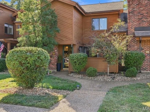 103 Hemingway Lane, Unit B, Weldon Spring, MO 63304