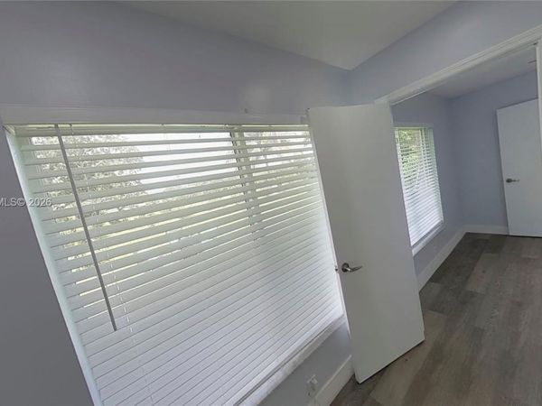 6991 SW 1st St, Margate, FL 33068