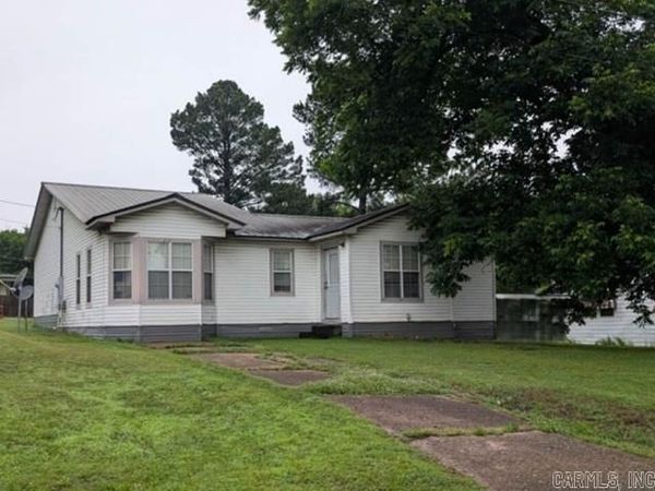 313 N Division St , Morrilton, AR 72110
