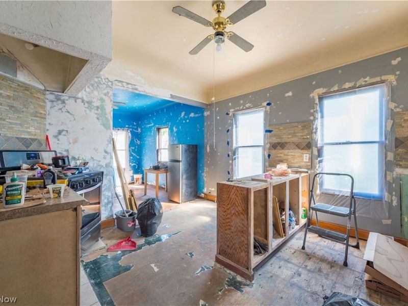 4207 Bucyrus Avenue, Cleveland, OH 44109 Photo 14