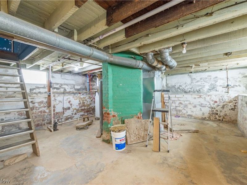 4207 Bucyrus Avenue, Cleveland, OH 44109 Photo 35