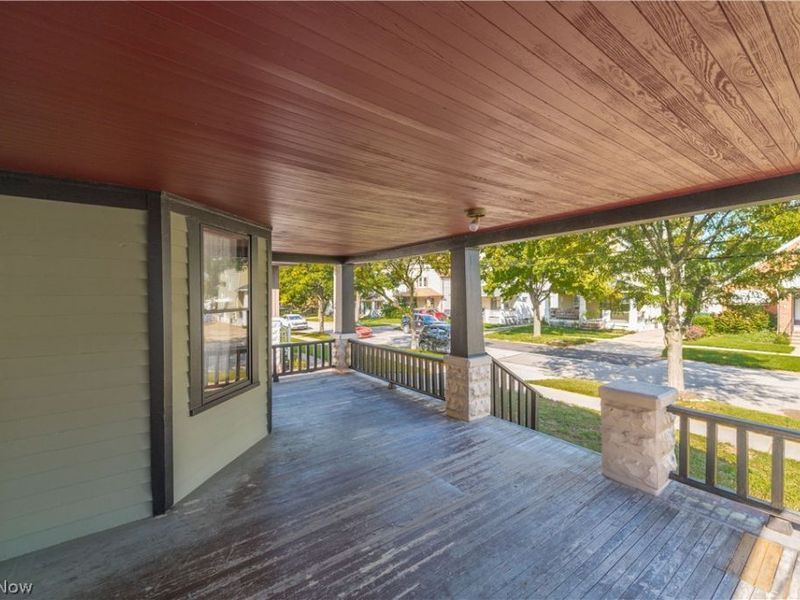 4207 Bucyrus Avenue, Cleveland, OH 44109 Photo 6