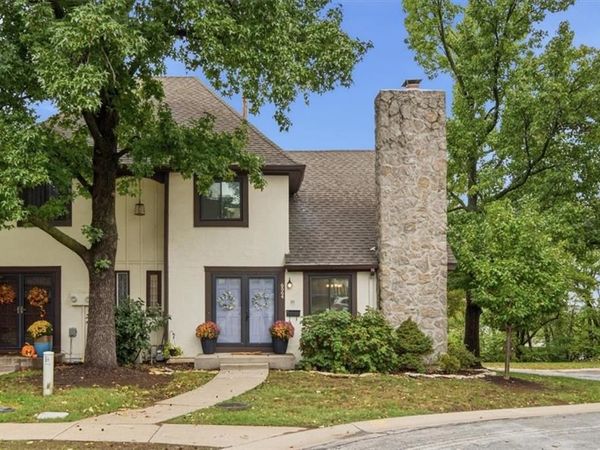 6564 W 49th Street, Mission, KS 66202