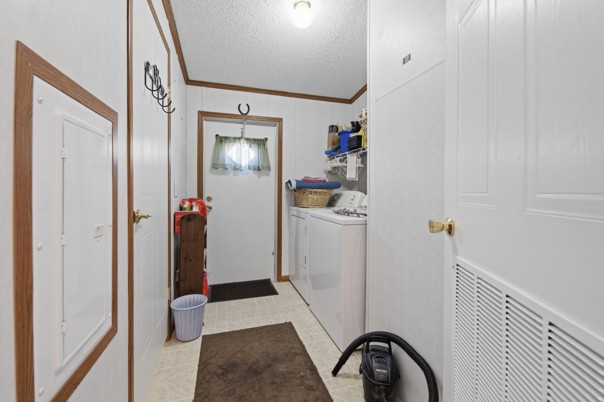 182 Hillcrest Drive Photo 31
