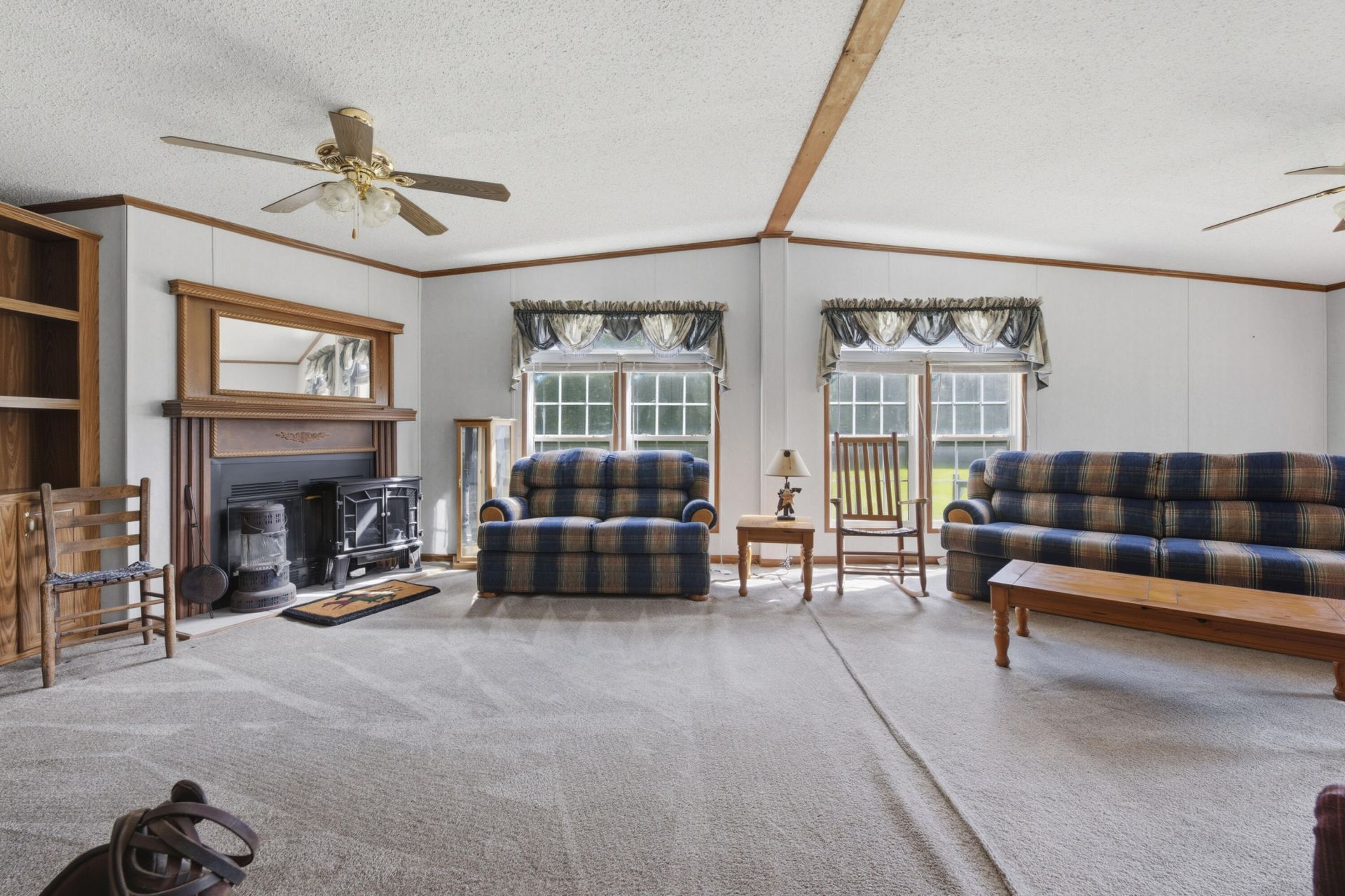 182 Hillcrest Drive Photo 32