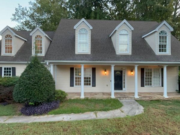 2260 Misty Oaks Drive, Buford, GA 30519