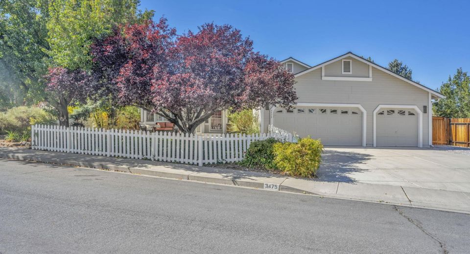 3475 University Green Drive, Reno, NV 89512 Photo