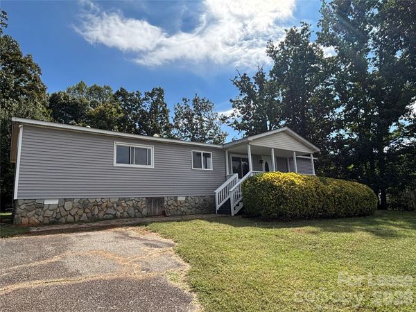 4382 Anderson Mountain Road , Maiden, NC 28650