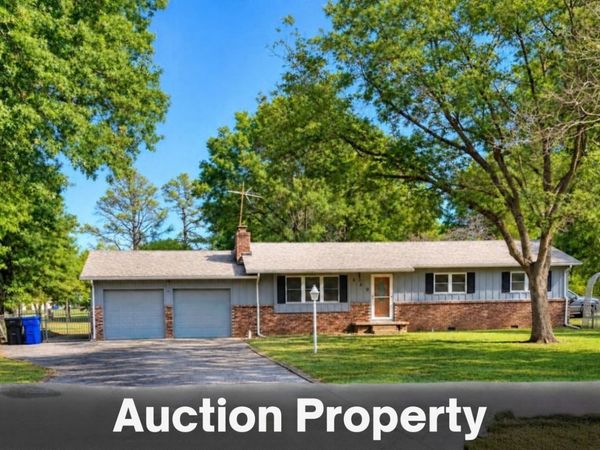 220 W Atlanta Street , Broken Arrow, OK 74012