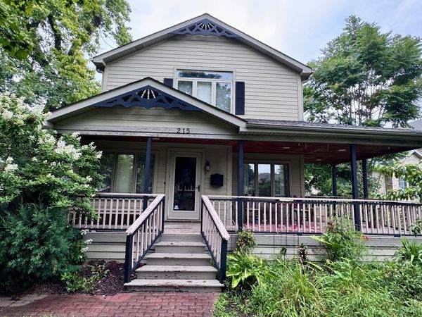 215 E Grantley Avenue , Elmhurst, IL 60126