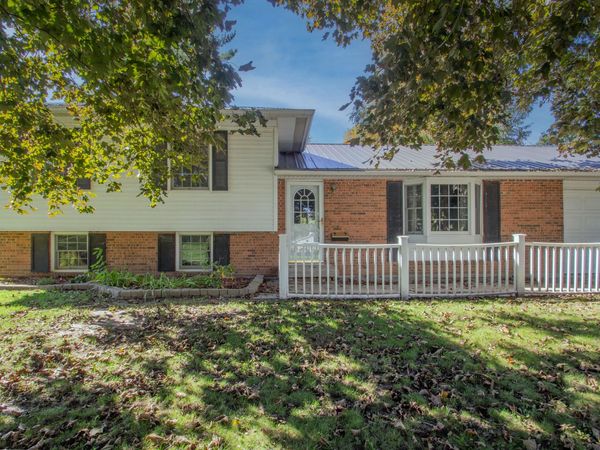 310 S Concord Ave, Watertown, WI 53094