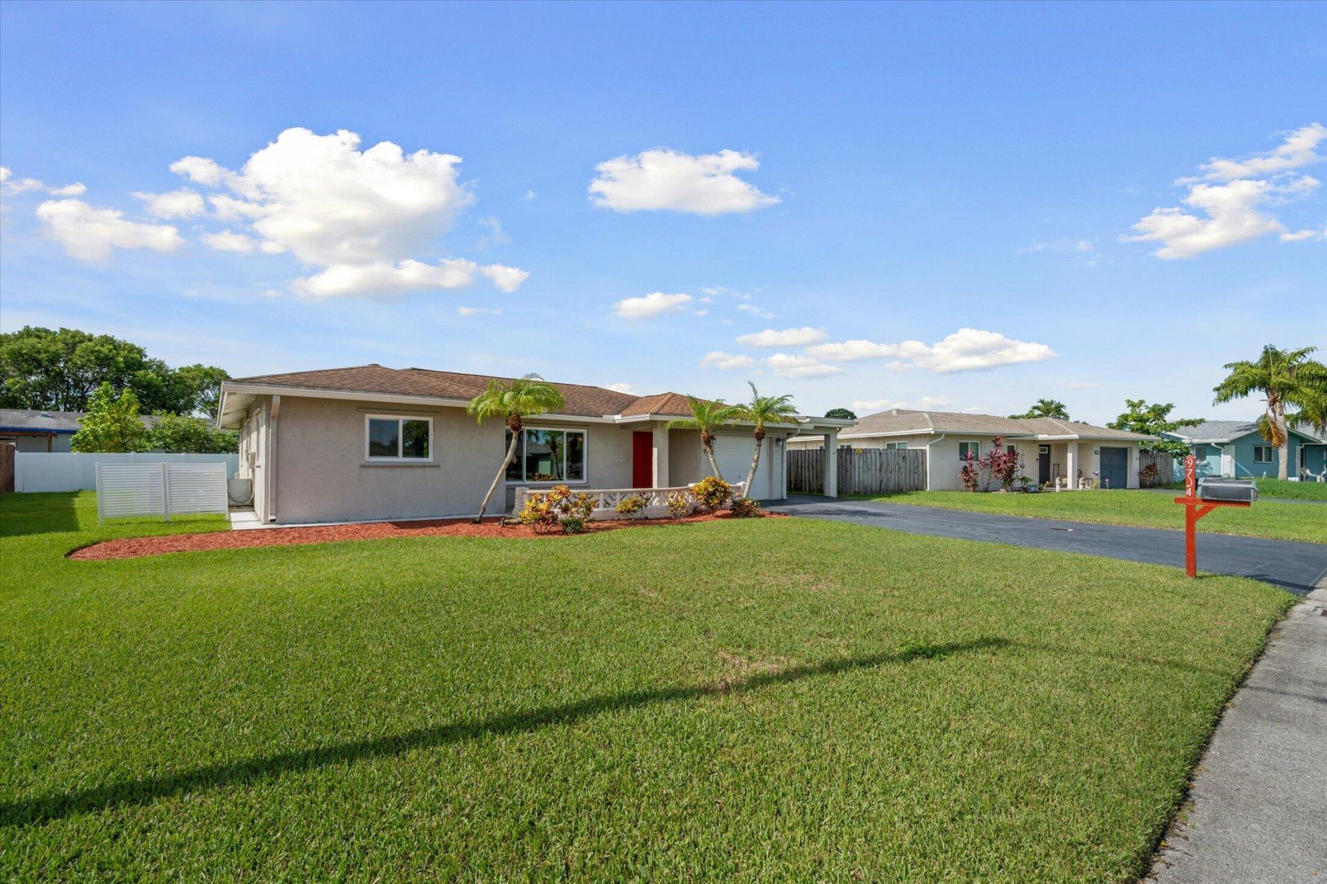 9704 NW 67th Street, Tamarac, FL 33321 Photo