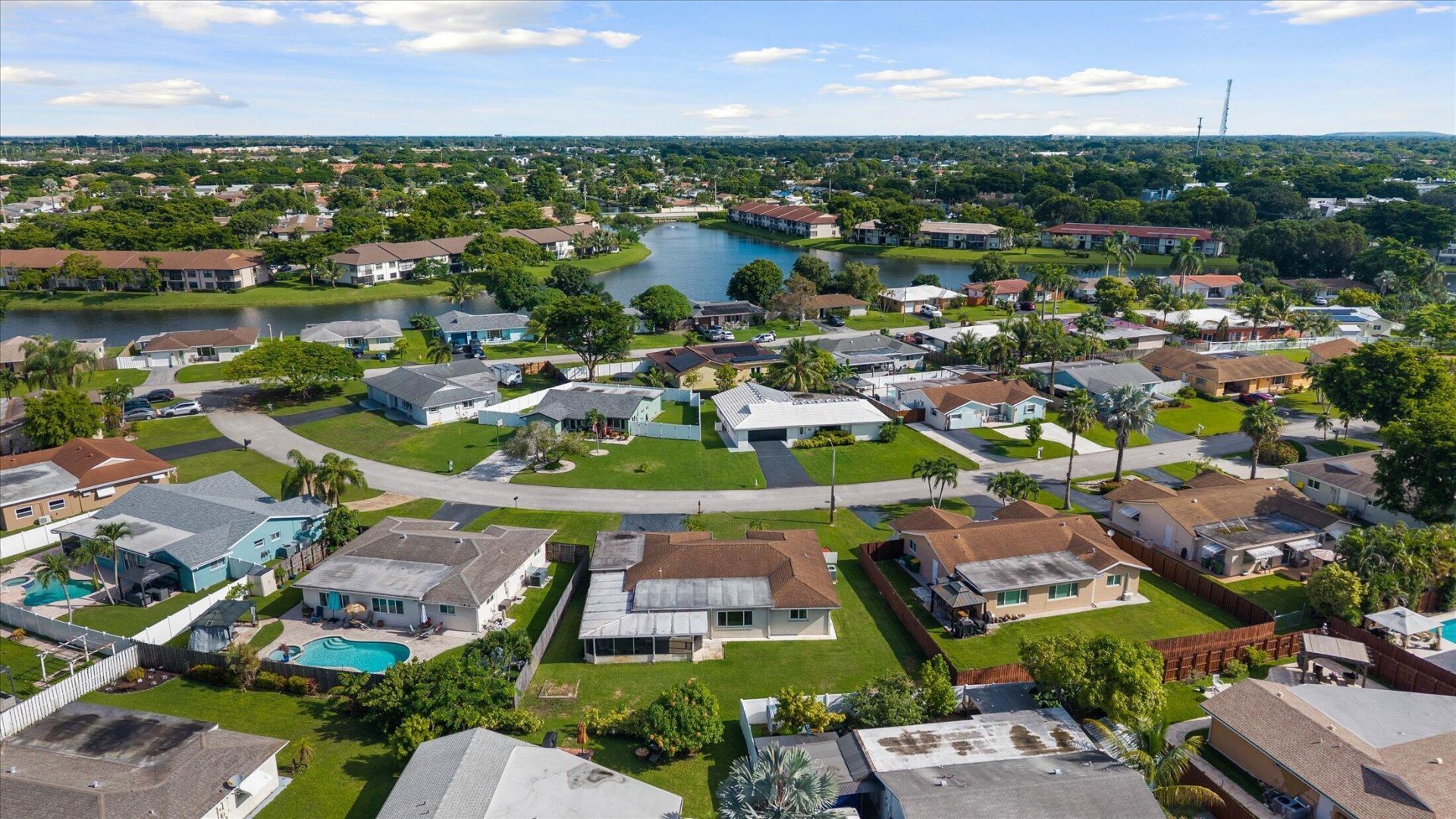 9704 NW 67th Street, Tamarac, FL 33321 Photo