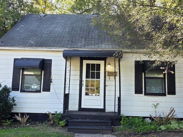 33 Monterey Street, Pontiac, Mi 48342