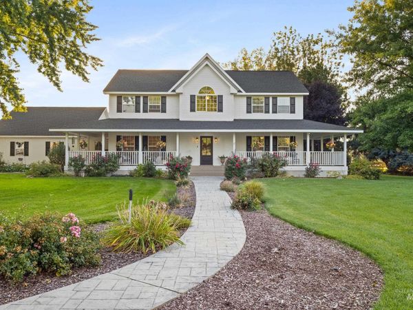 2201 N Canter Place, Eagle, ID 83616