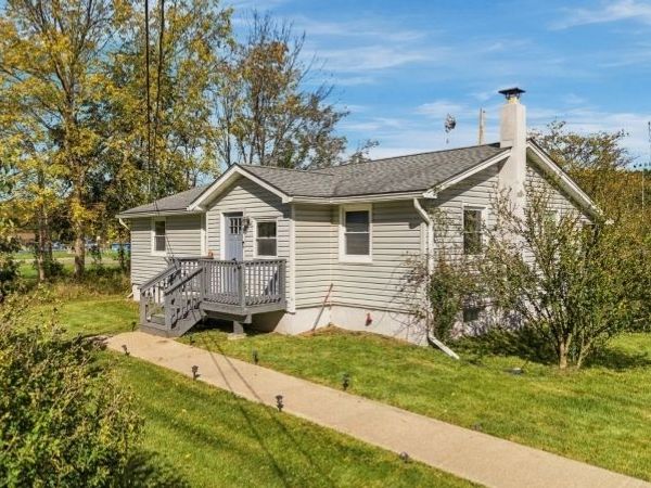 51 Cork Hill Rd, Franklin, NJ 07416