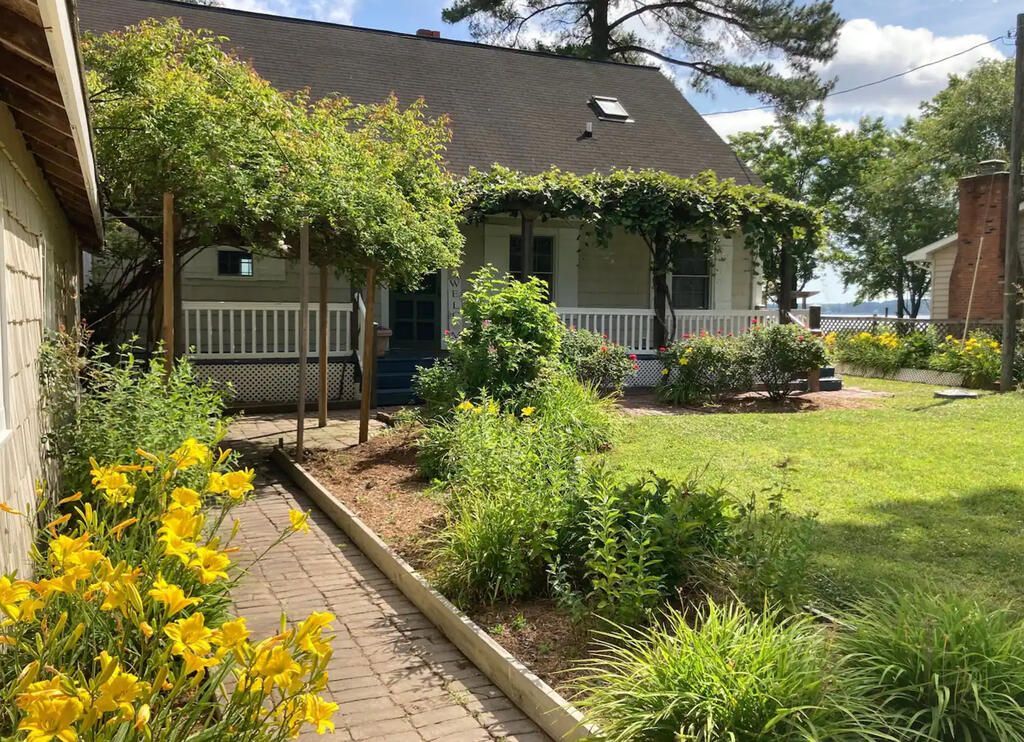 743 North Glebe Road, Montross, VA 22520 Main Photo