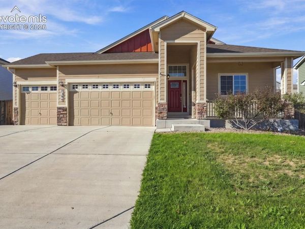 7384 Bonterra Lane, Colorado Springs, CO 80925