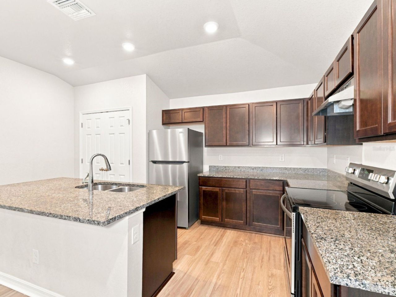 374 Urbana Street , Lehigh Acres, FL 33972 Photo