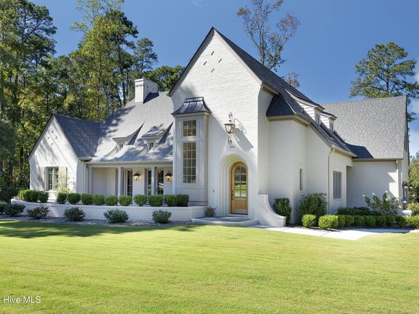 201 Crescent Court, Pinehurst, NC 28374