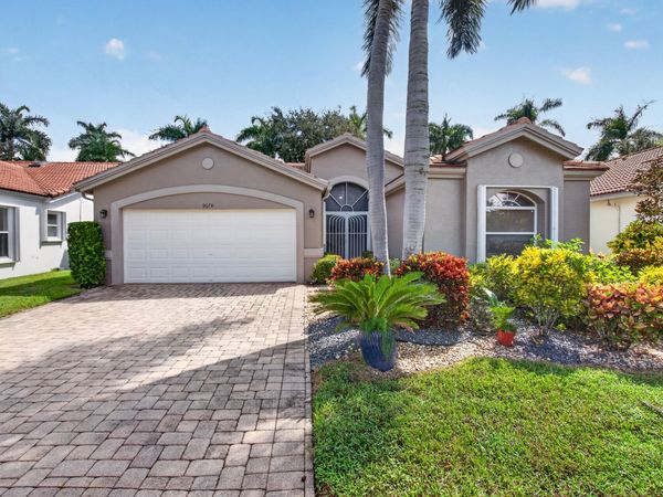 9678 HARBOUR LAKE Circle, Boynton Beach, FL 33437
