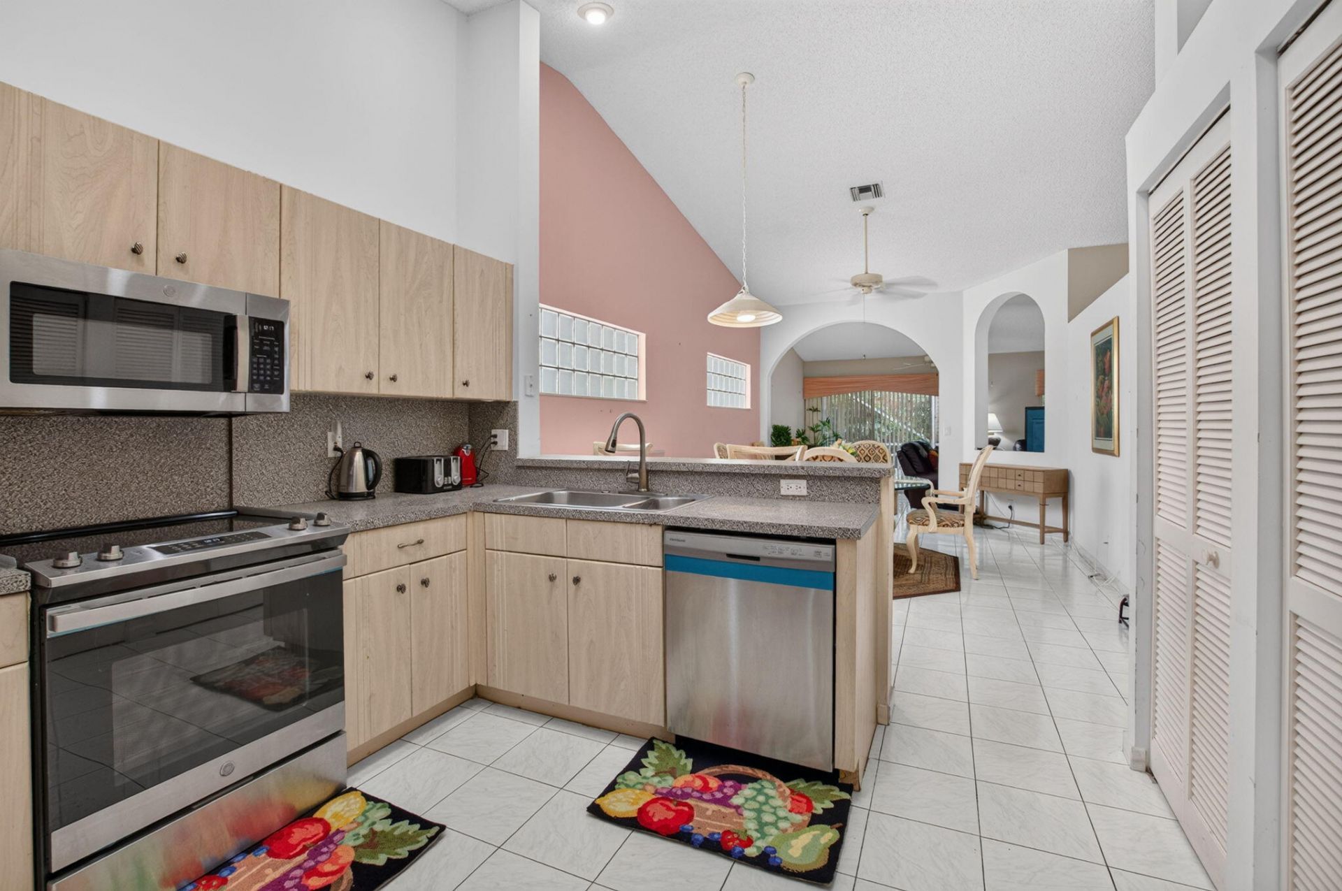 9678 Harbour Lake Circle, Boynton Beach, FL 33437 Photo
