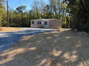 136 Avery Ln, Madison Heights, VA 24572