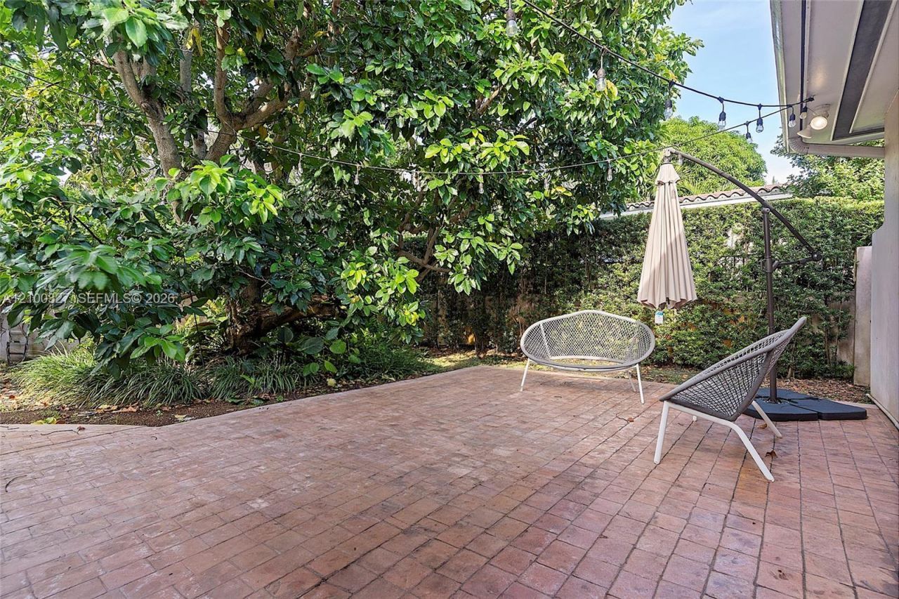 43 Malaga Ave, Coral Gables, FL 33134 Photo