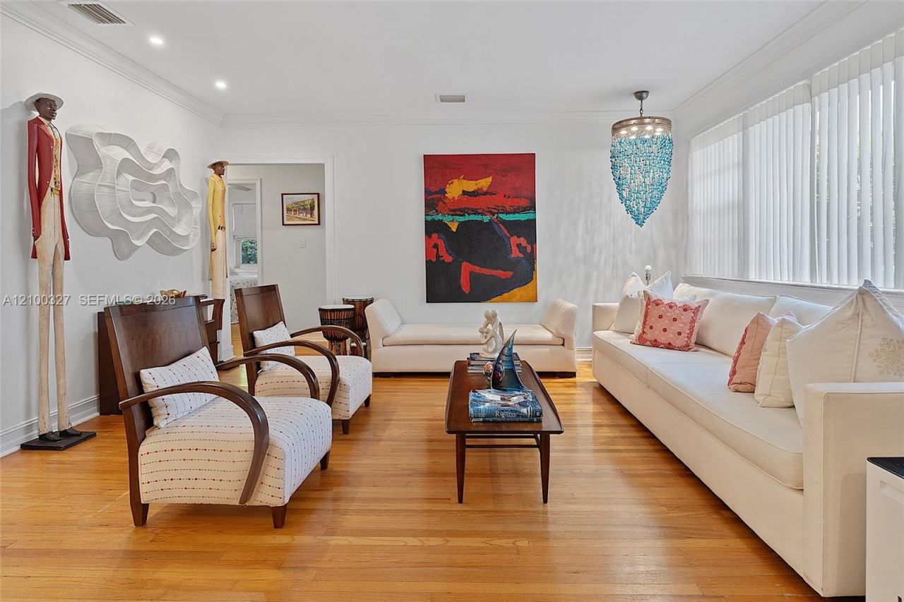 43 Malaga Ave, Coral Gables, FL 33134 Photo