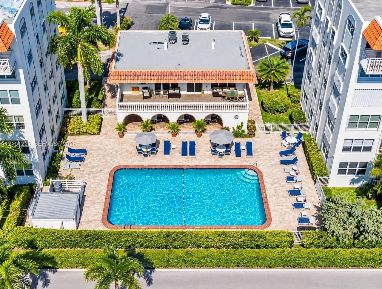 3199 S Ocean Dr, Unit 203, Hallandale Beach, FL 33009 Photo