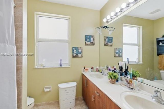 4461 SW 162nd Ct , Miami, FL 33185 Photo