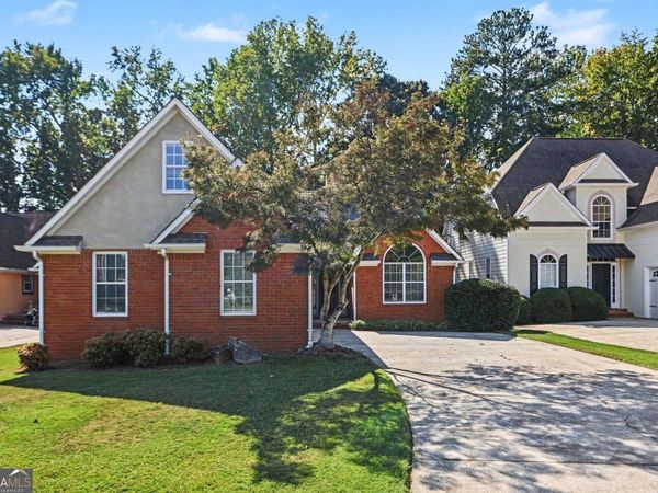 475 Fairway Court, Newnan, GA 30265